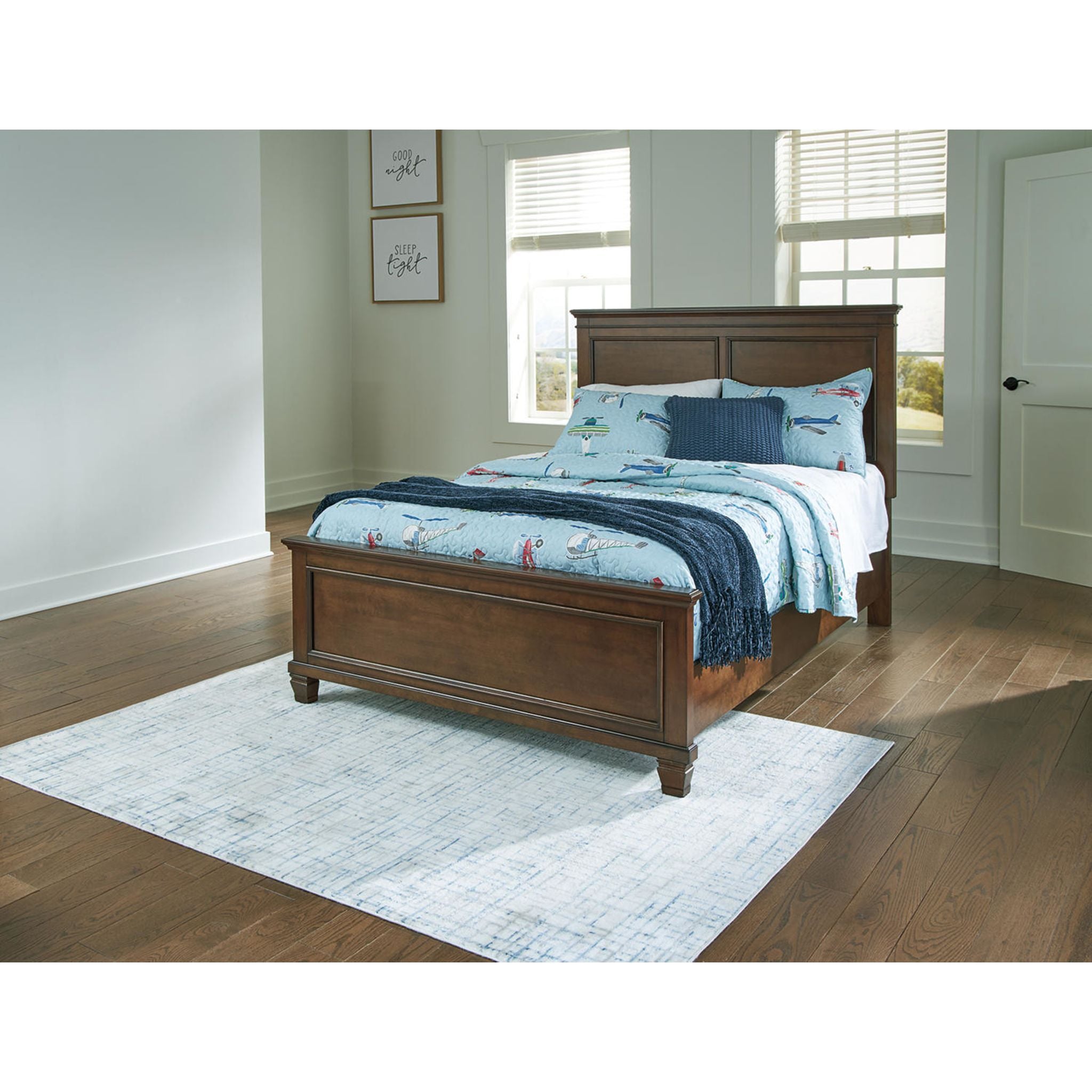 Danabrin Panel Bed - Brown