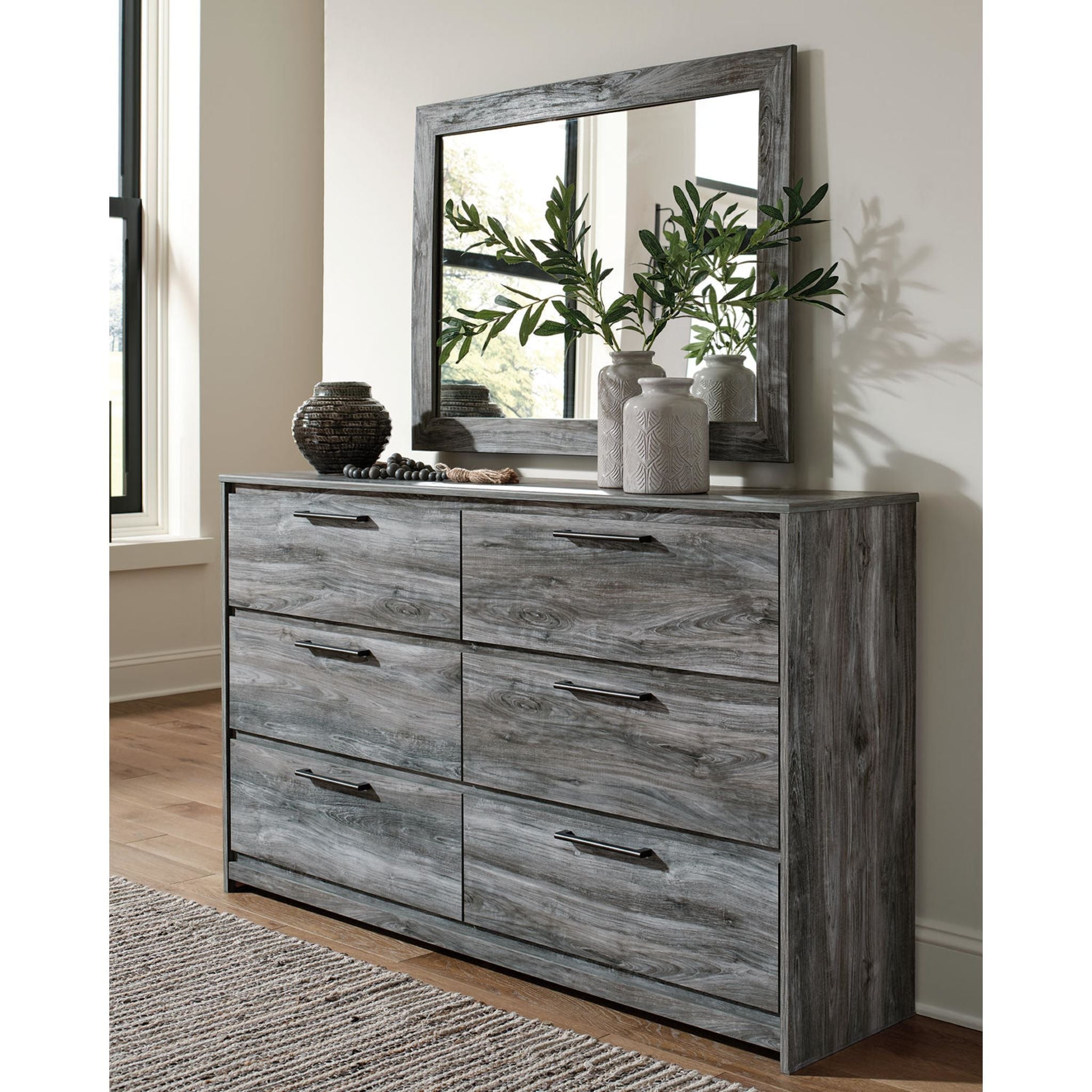 Baystorm 6 Piece Queen Panel Bedroom - Gray