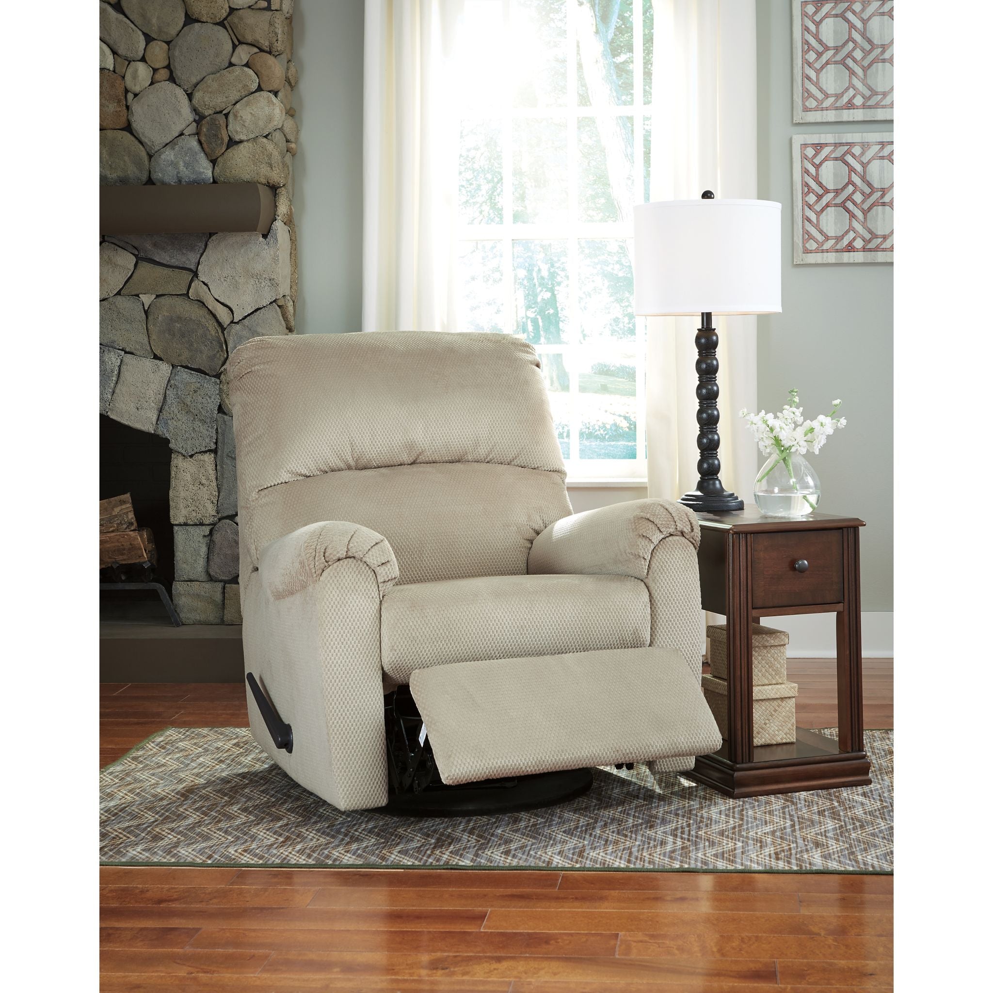 Breegin End Table - Brown