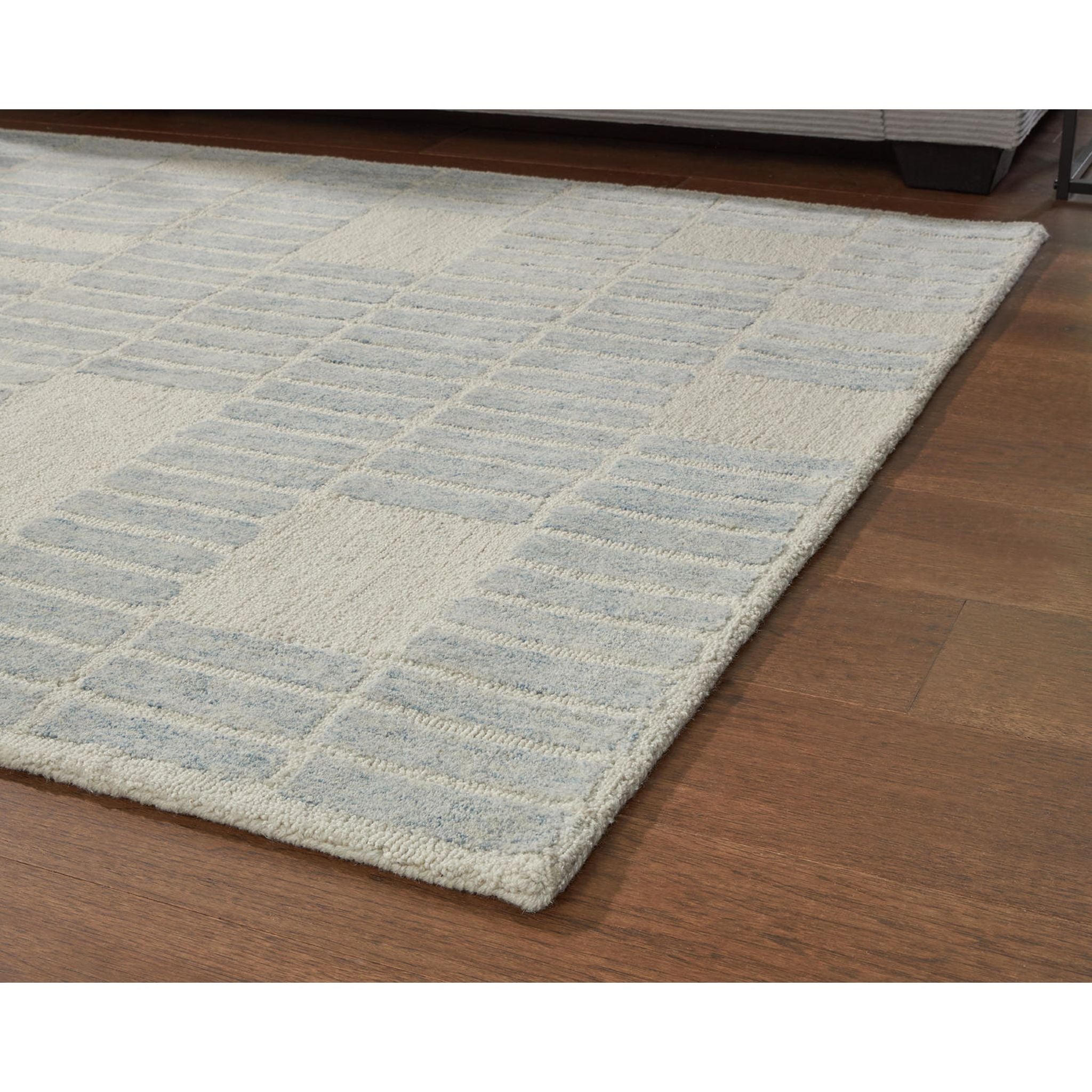 Dylanton Area Rug - 5'x7'