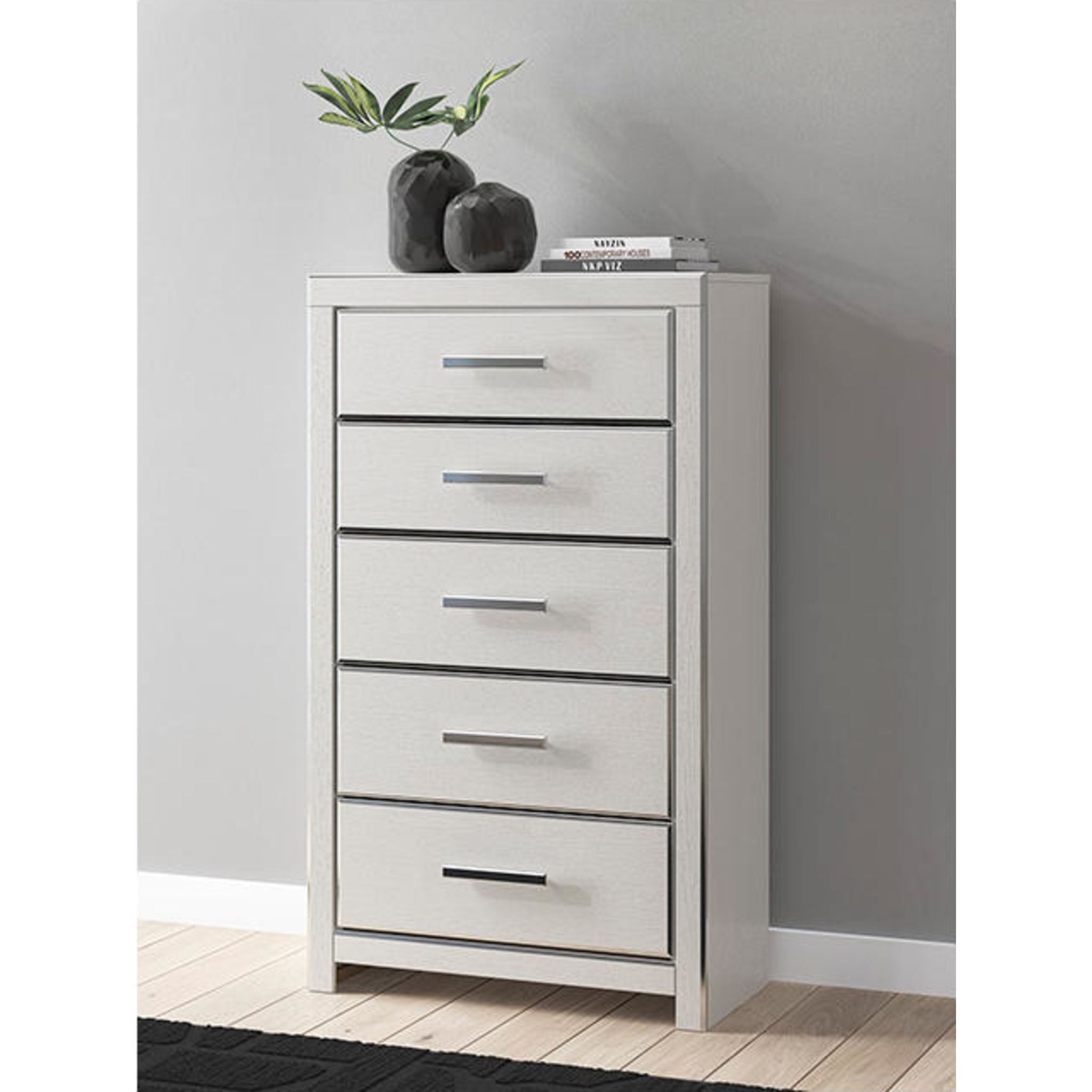 Zuraleus Chest - White