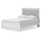Zuraleus Queen Platform Bed - White
