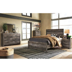 Wynnlow Panel Bed - Gray