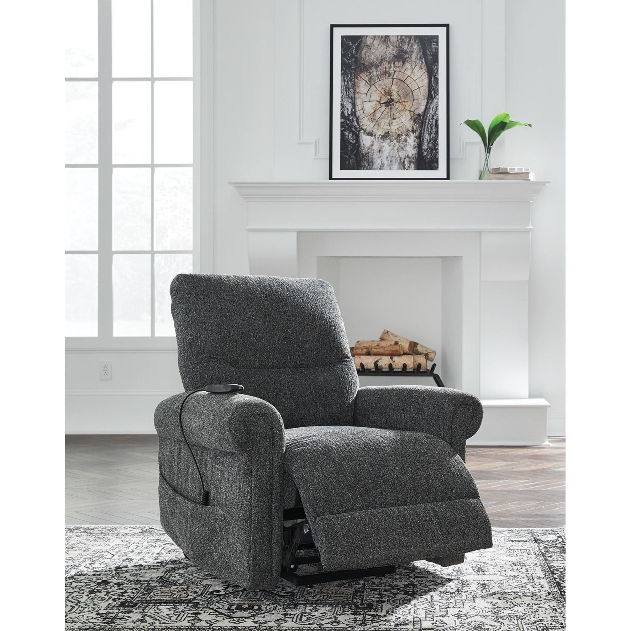 Aureta Power Lift Recliner