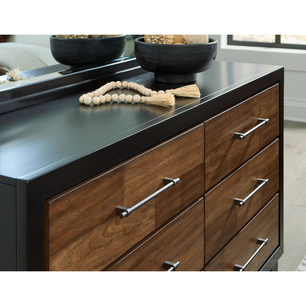 Kraeburn Dresser - Brown/Black