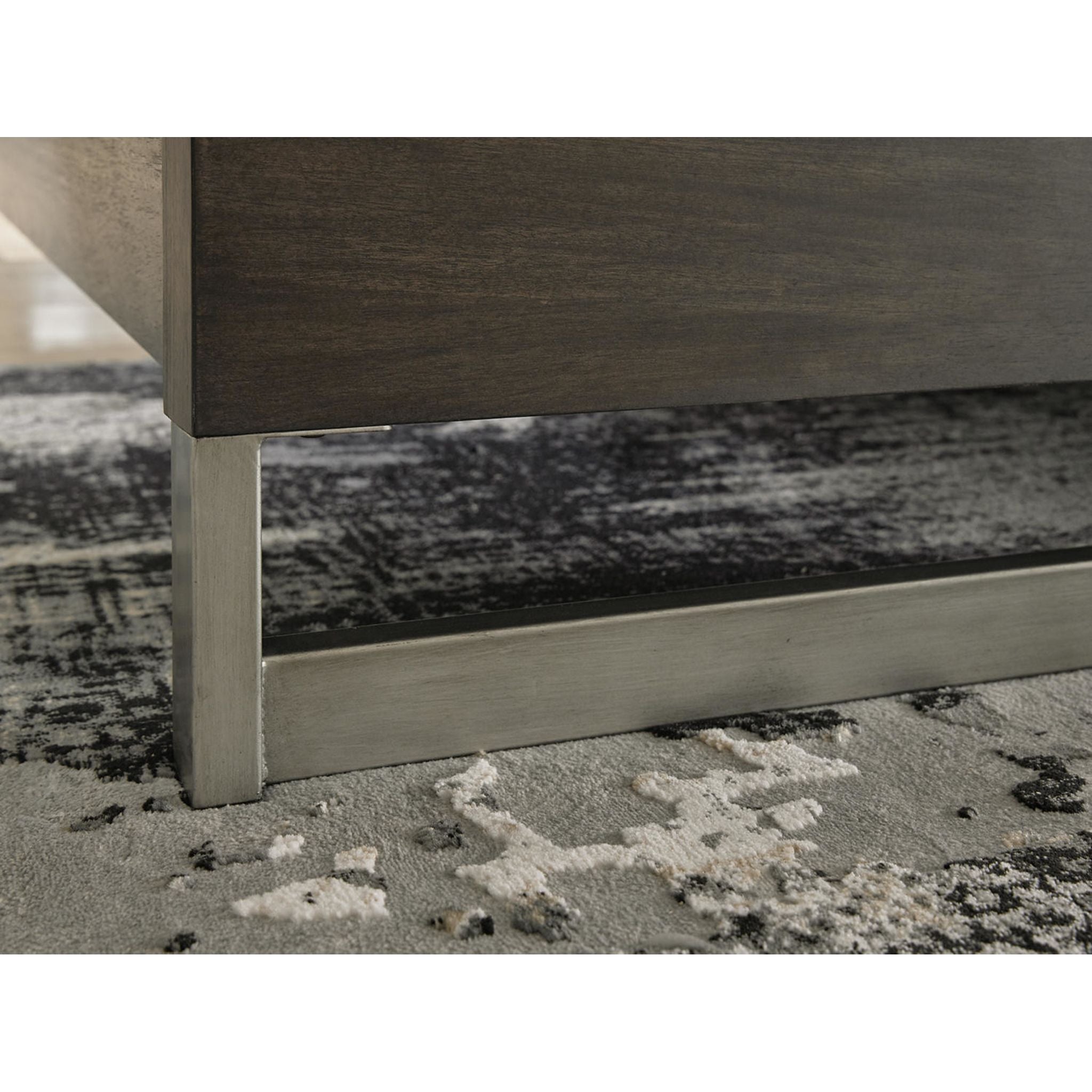 Arkenton Queen Panel Bed