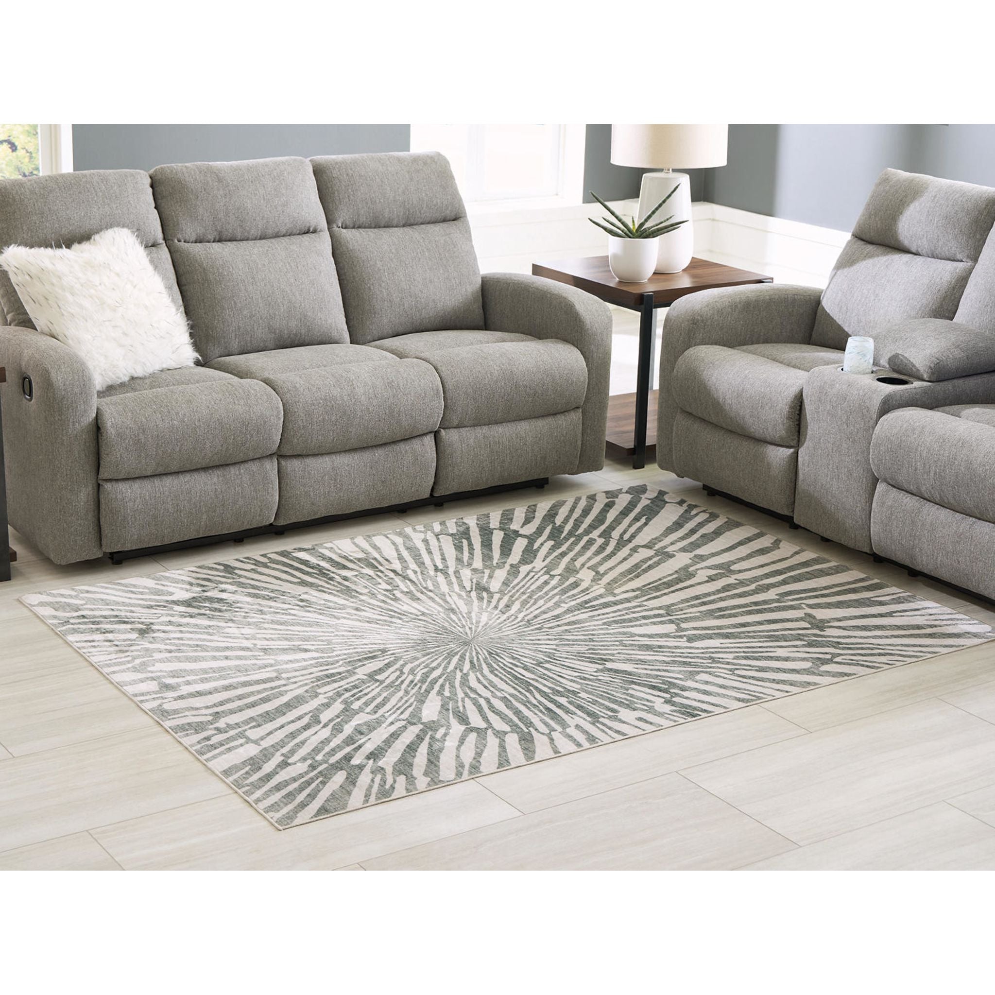 Verland Area Rug - 5'x7'