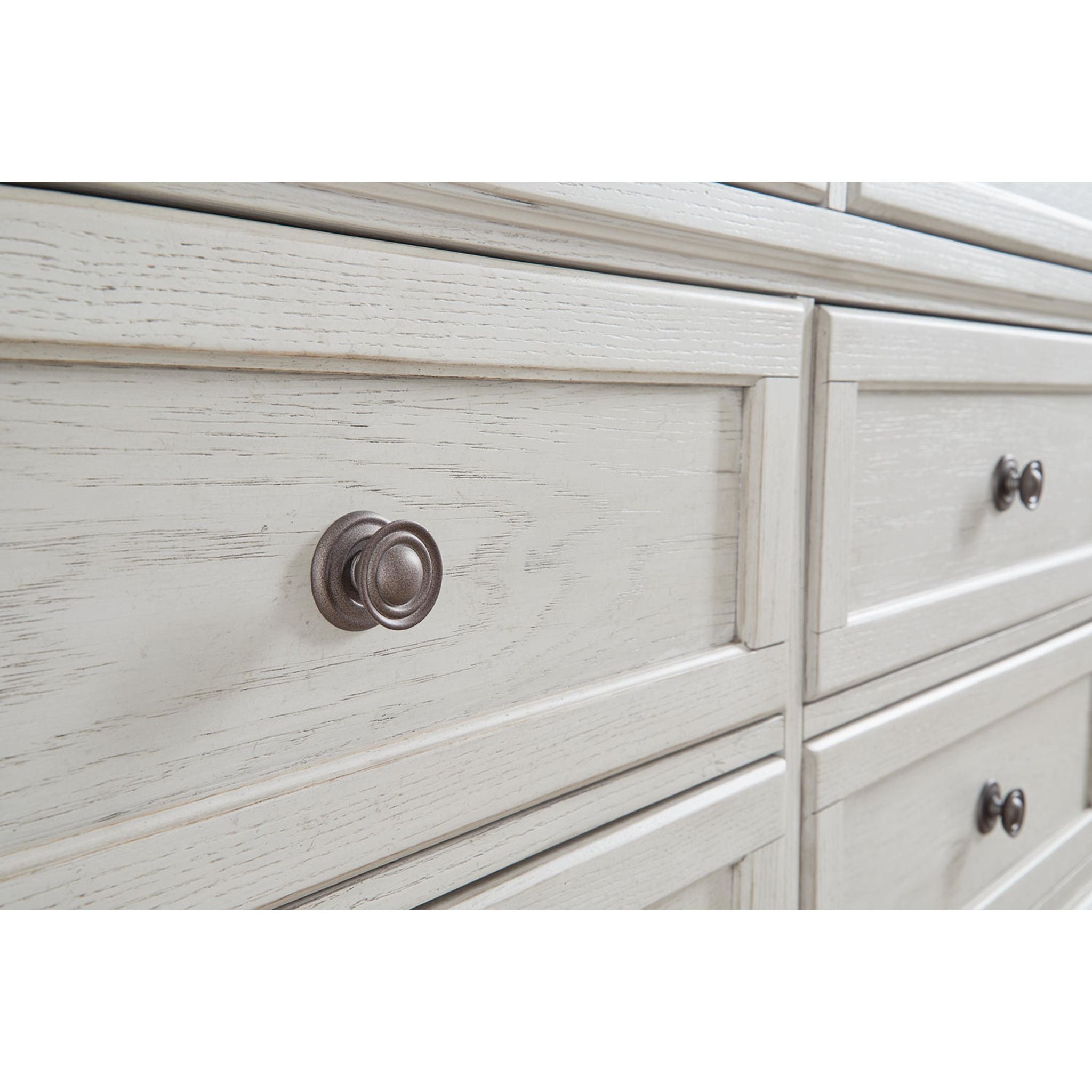 Robbinsdale 5 Piece King Panel Bedroom - Antique White