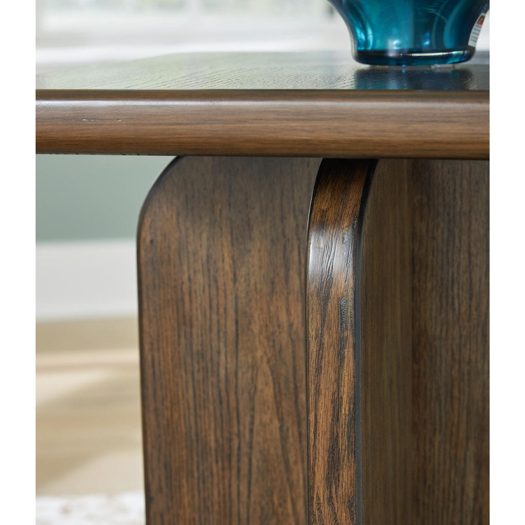 Shawbeck 2 Pack Tables - Medium Brown