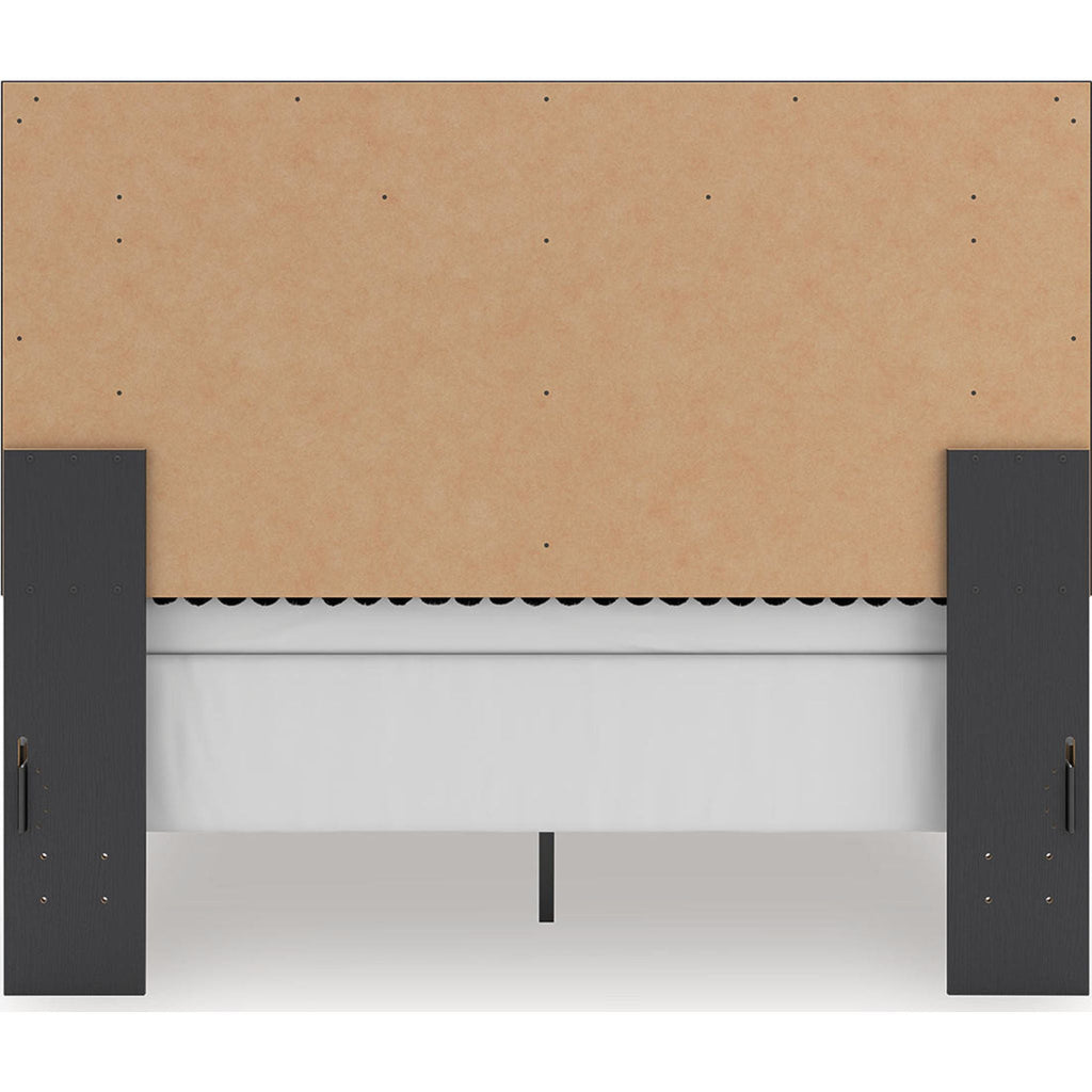 Zuraleus Queen Panel Bed - Black