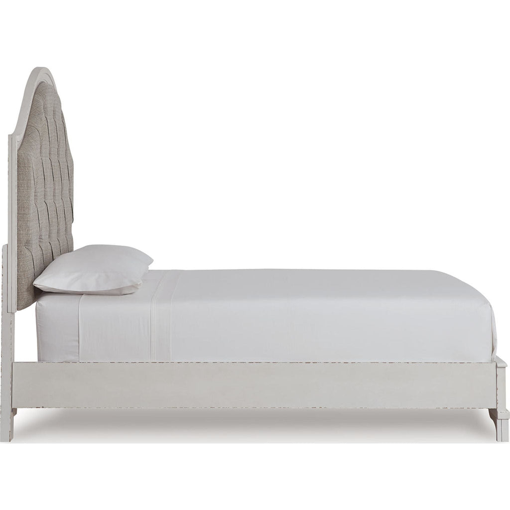 Blendon Panel Bed - Rustic Brown