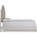 Blendon Panel Bed - Rustic Brown