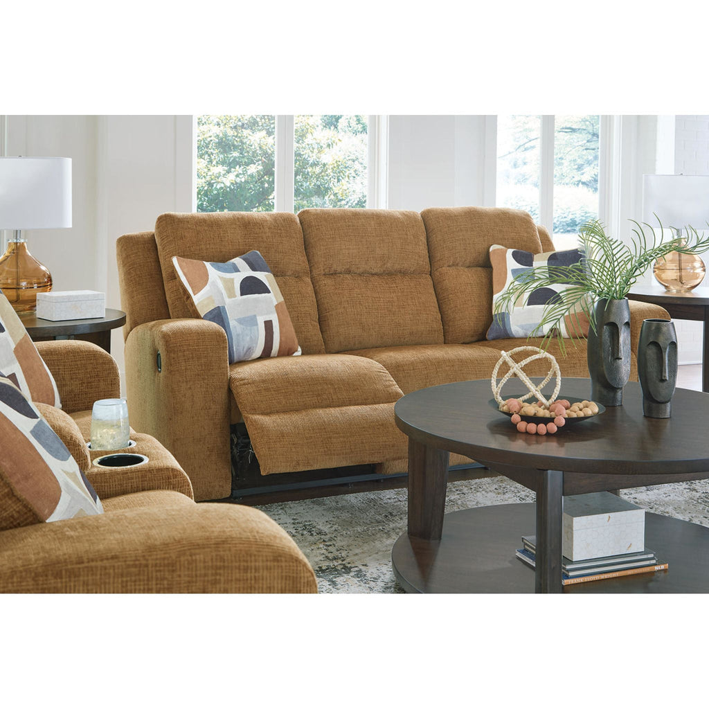 Kanlow Reclining Sofa - Honey