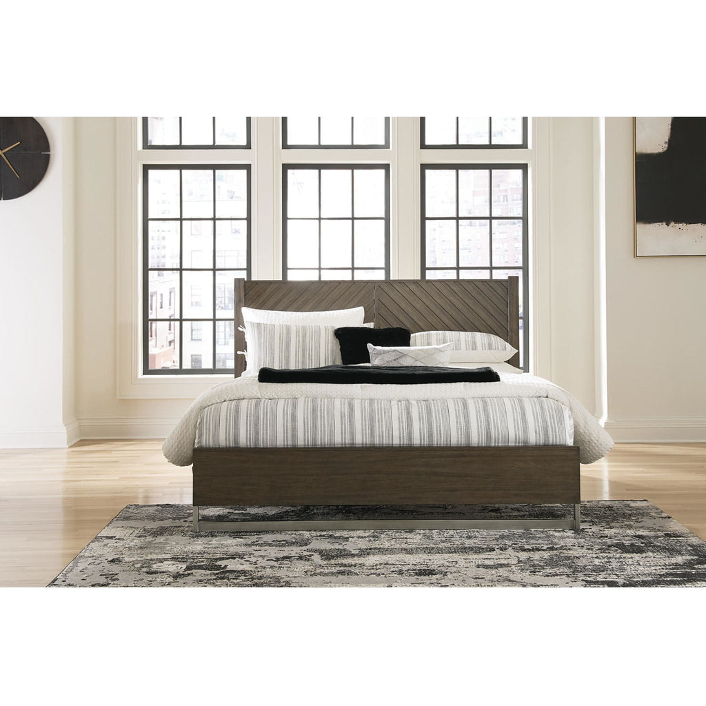 Arkenton Queen Panel Bed