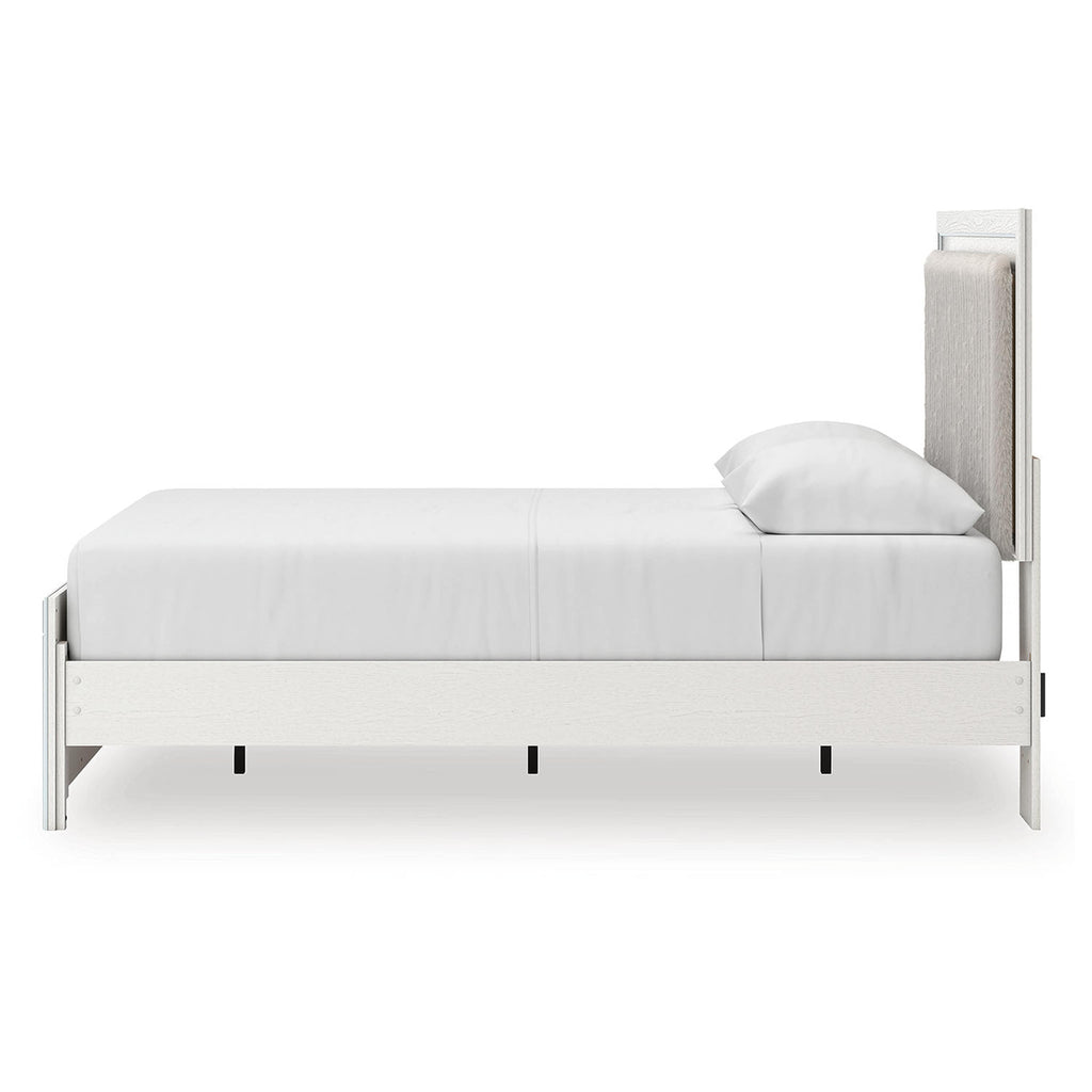 Zuraleus Queen Platform Bed - White
