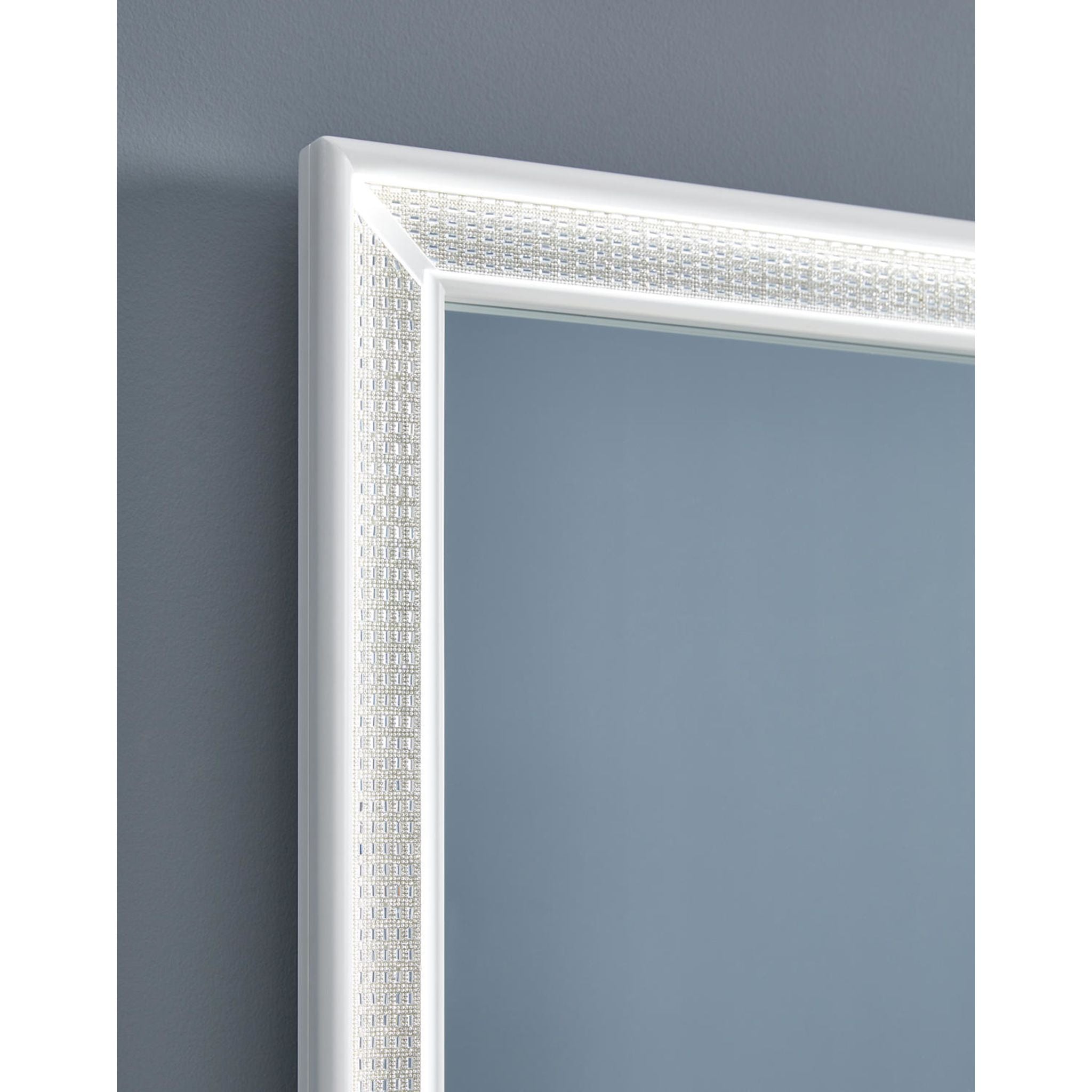 Chalanna Vanity and Mirror - White