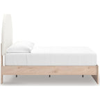 Arloster Platform Bed - Tan/White