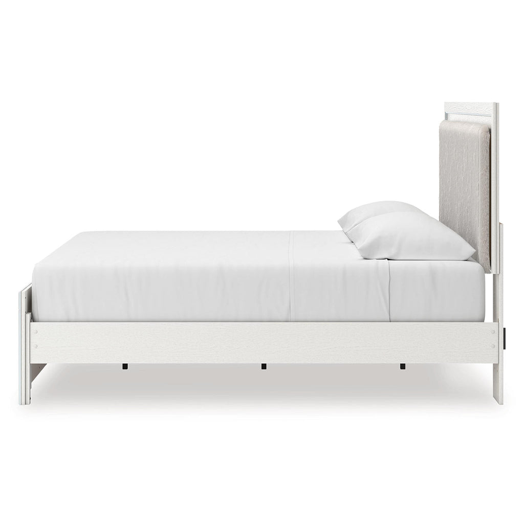 Zuraleus King Platform Bed - White
