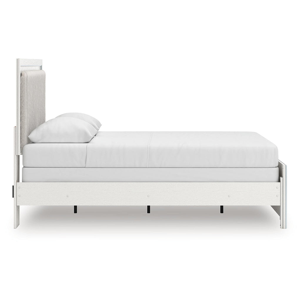 Zuraleus Queen Panel Bed - White