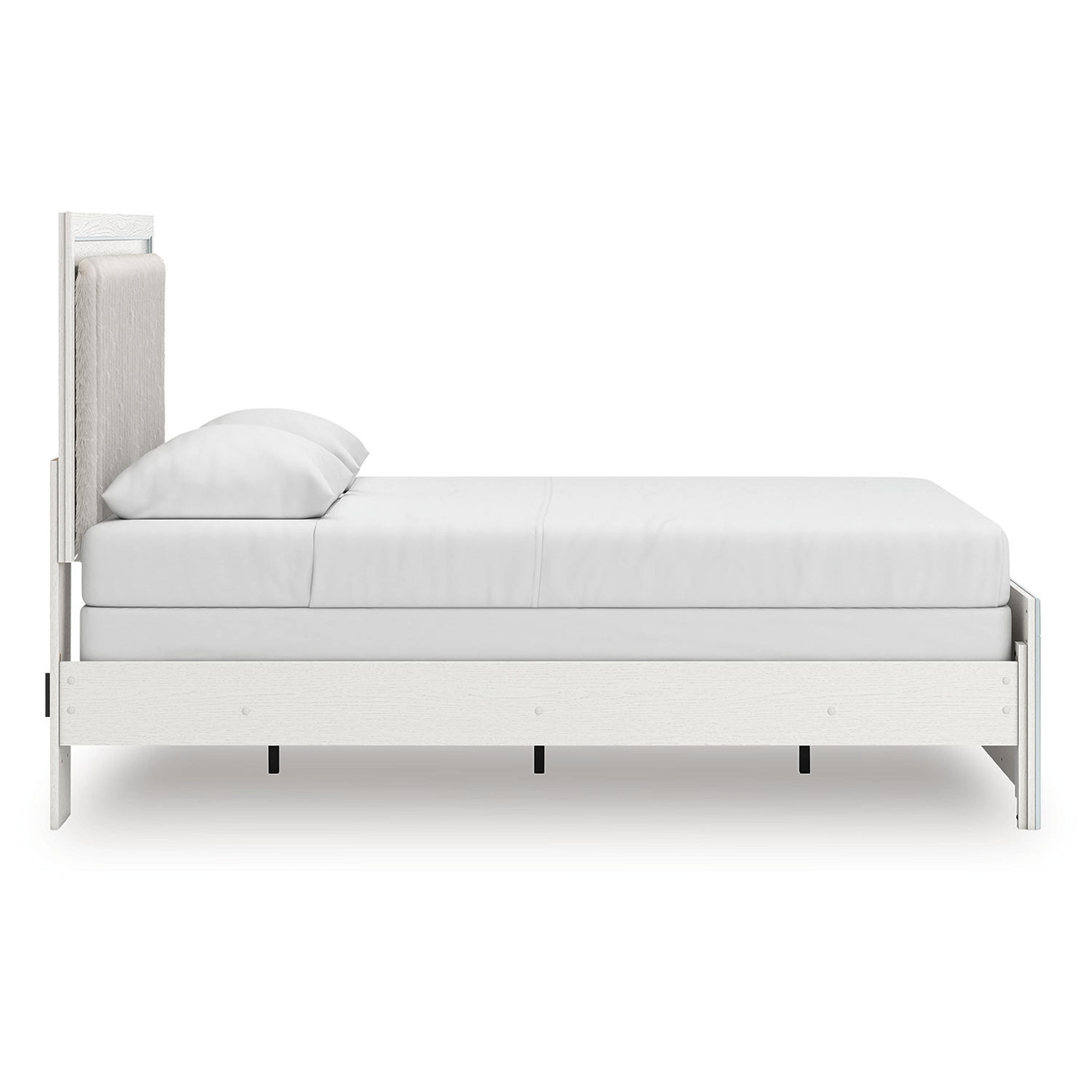 Zuraleus Queen Panel Bed - White