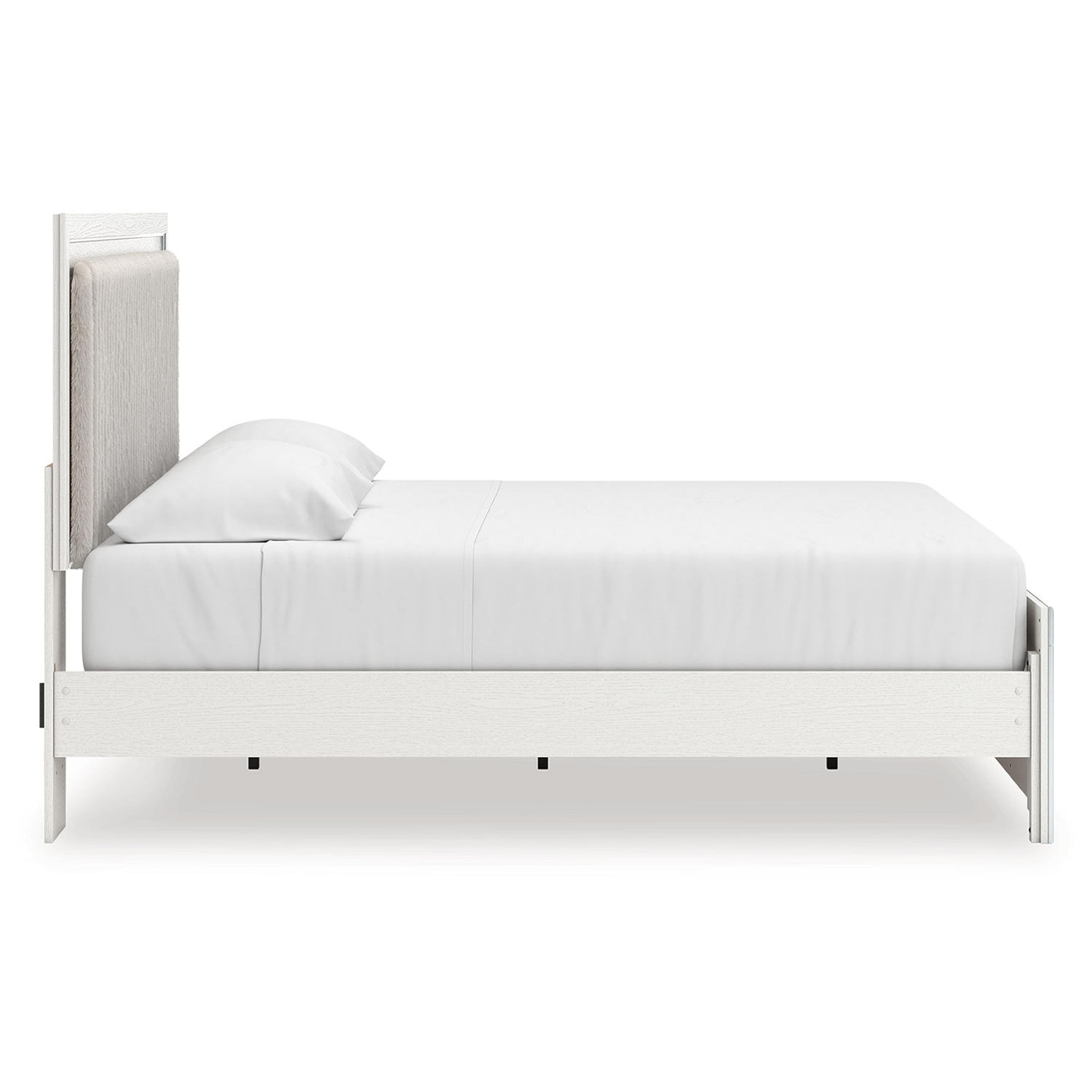 Zuraleus King Platform Bed - White