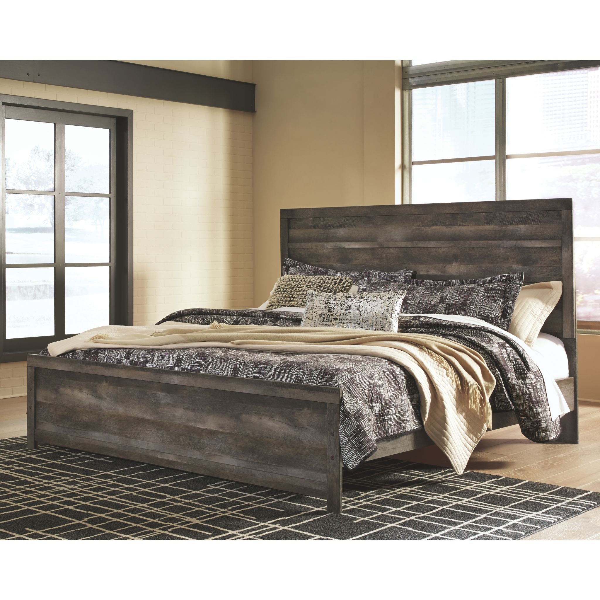 Wynnlow Panel Bed - Gray