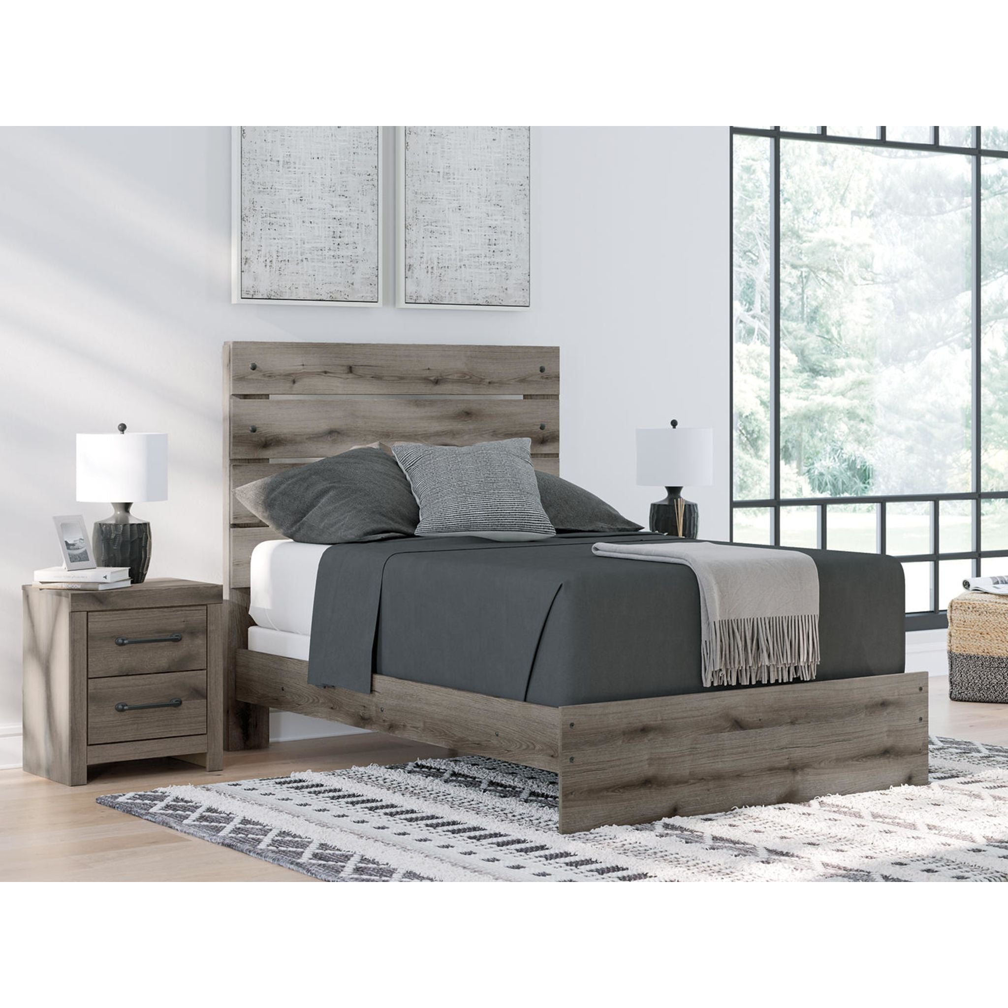 Graystorm Full Panel Bed - Brown Gray