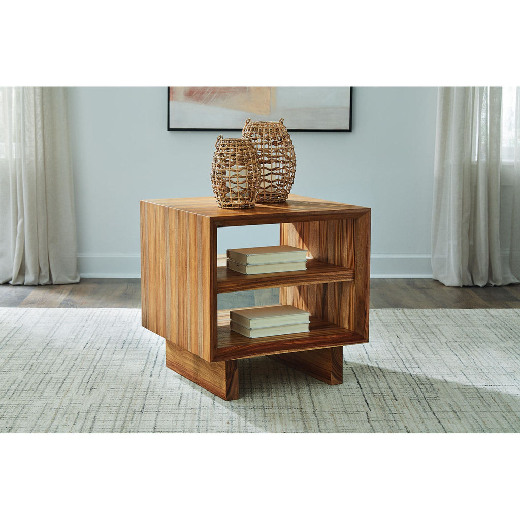 Dressonni End Table - Brown
