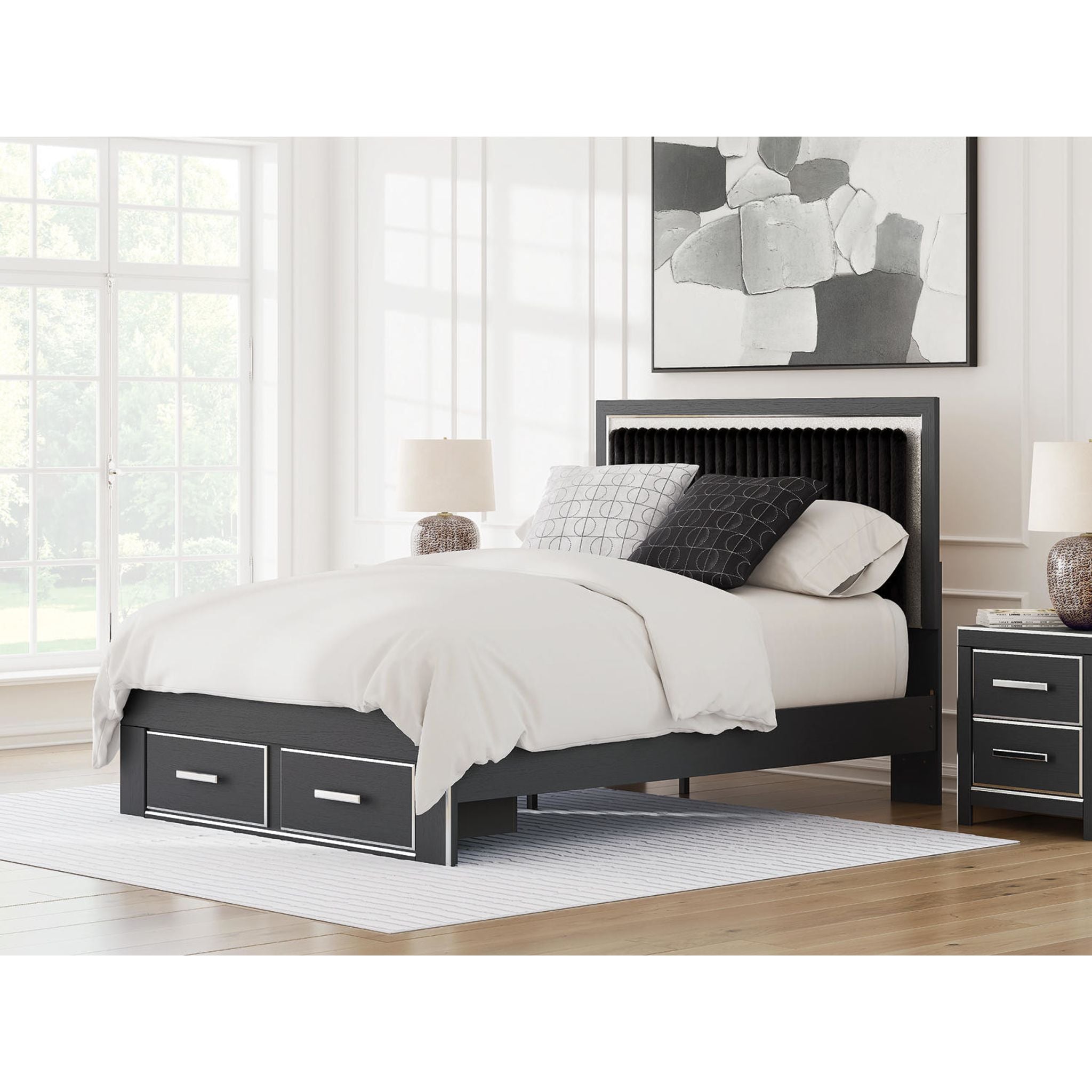 Zuraleus Queen Storage Bed - Black