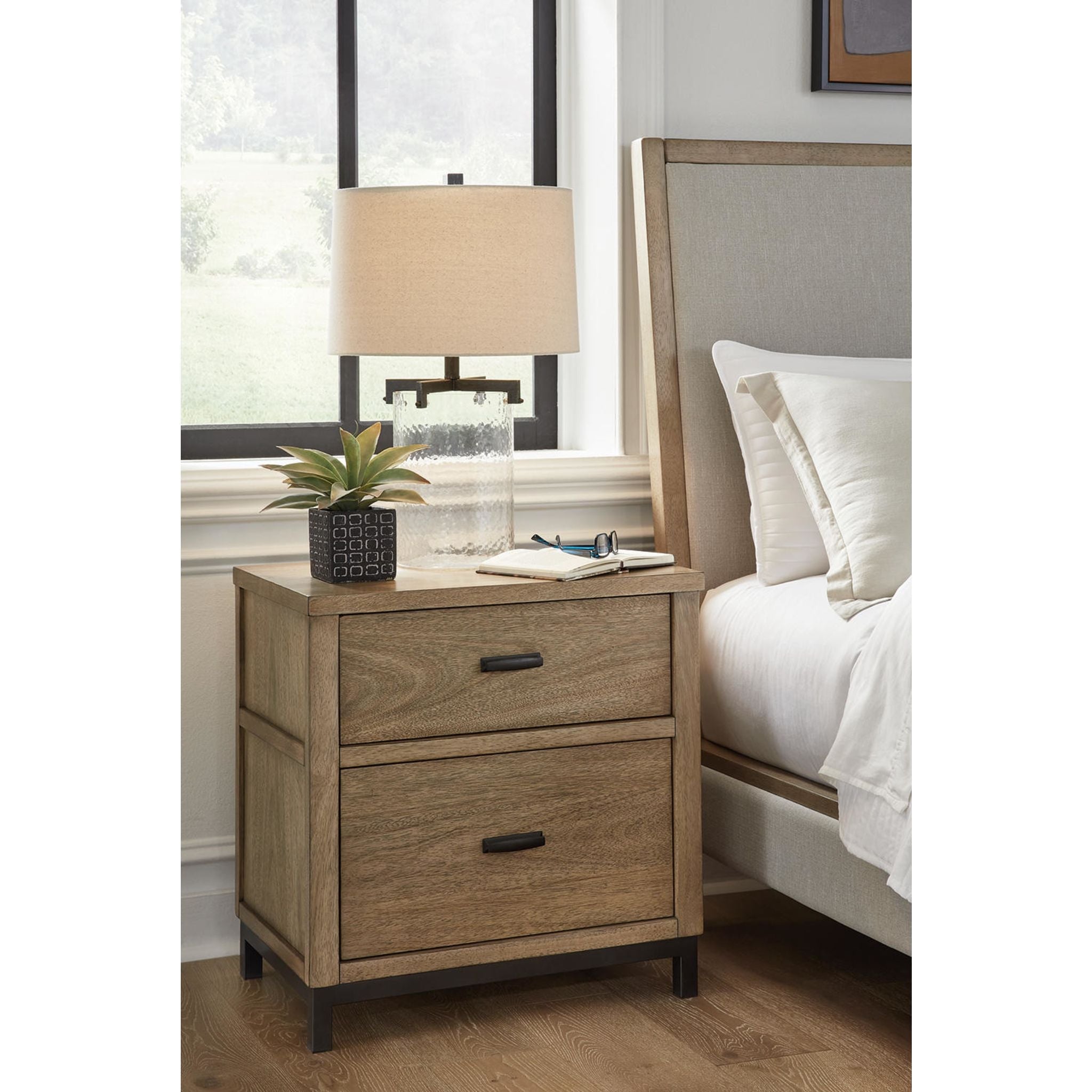 Tomtyn Nightstand - Light Brown