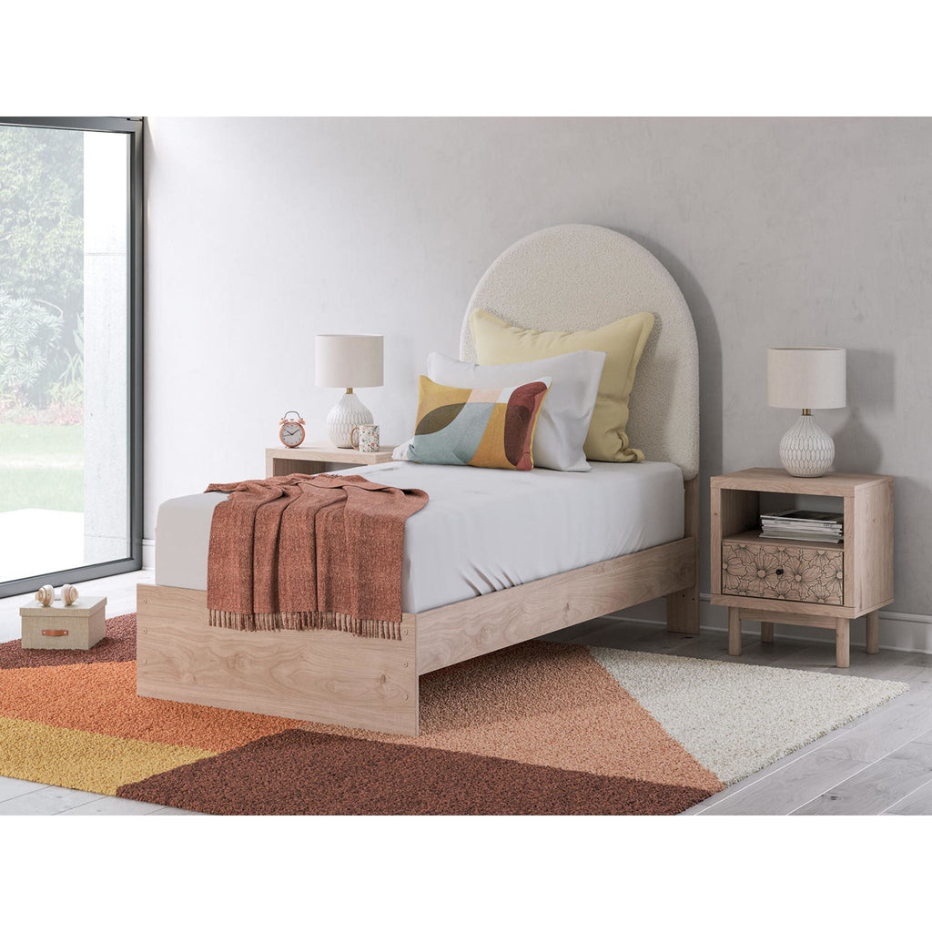 Arloster Platform Bed - Tan/White