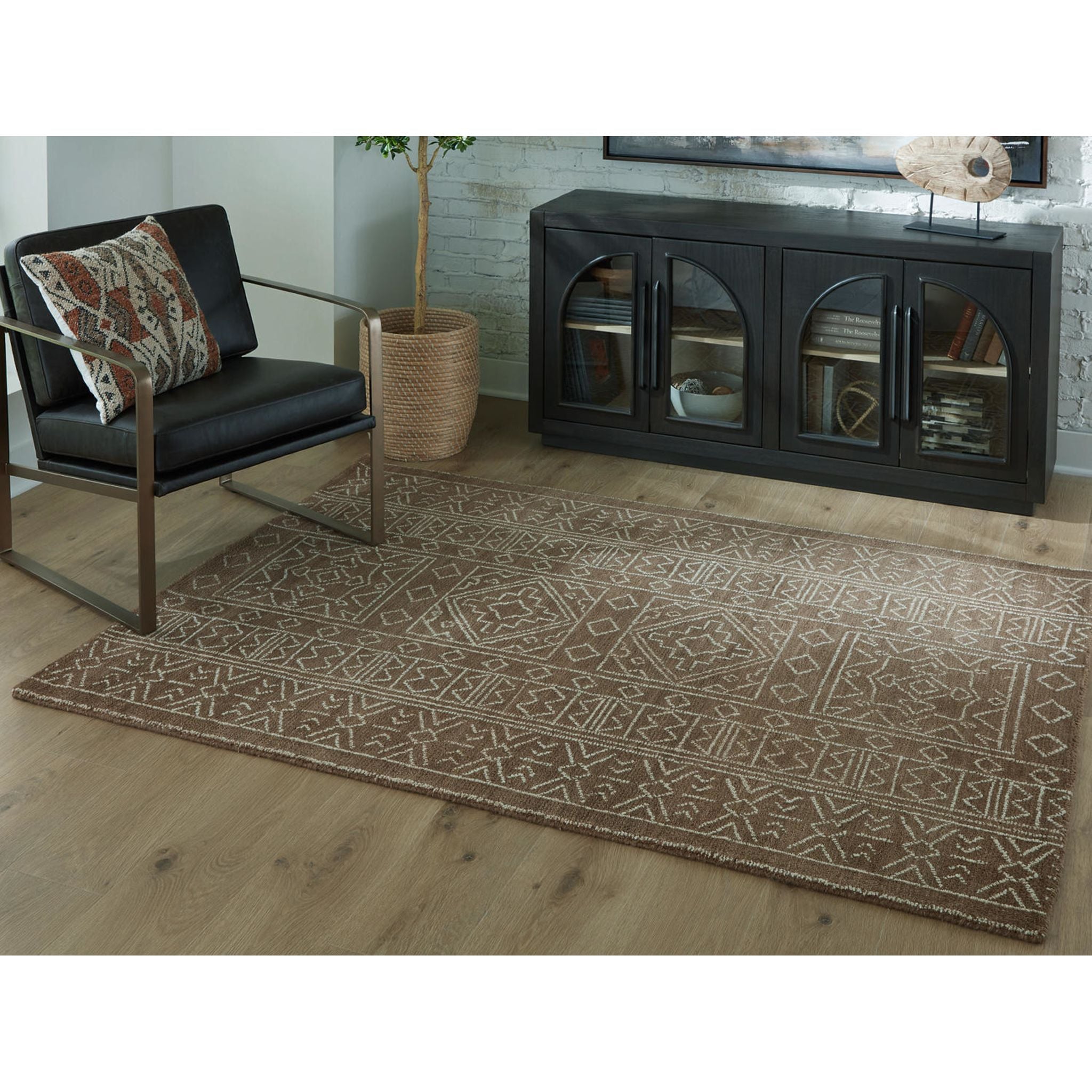 Merrittman Area Rug - 5'x7'