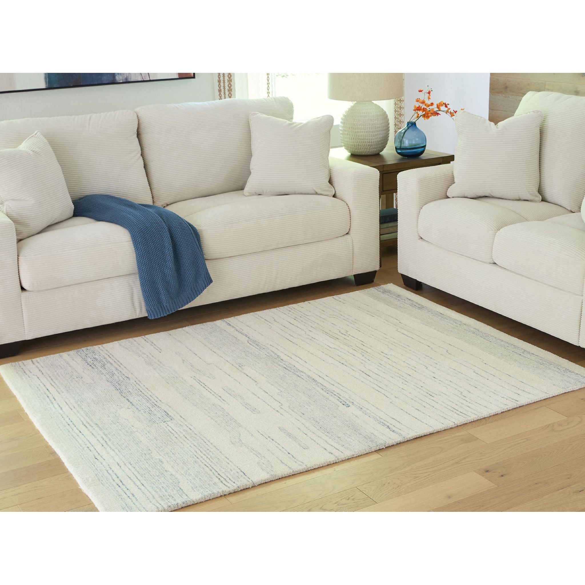 Genemost Area Rug - 5'x7'