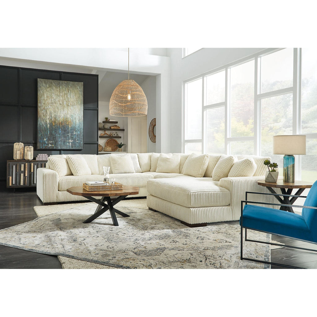 Lindyn 4 Piece Sectional