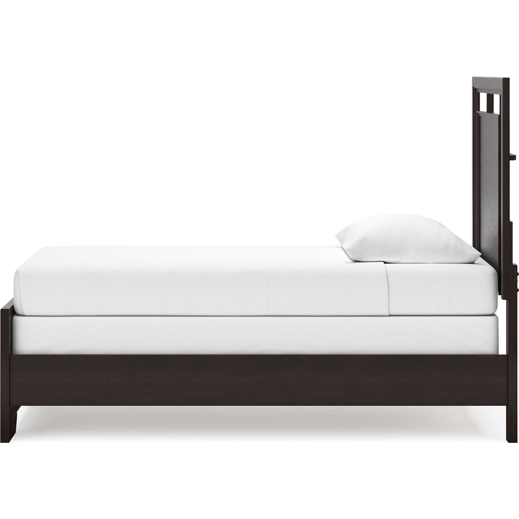 Covetown 6 Piece Twin Panel Bedroom - Dark Brown