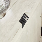 Arlendyne 6 Piece Panel Bedroom