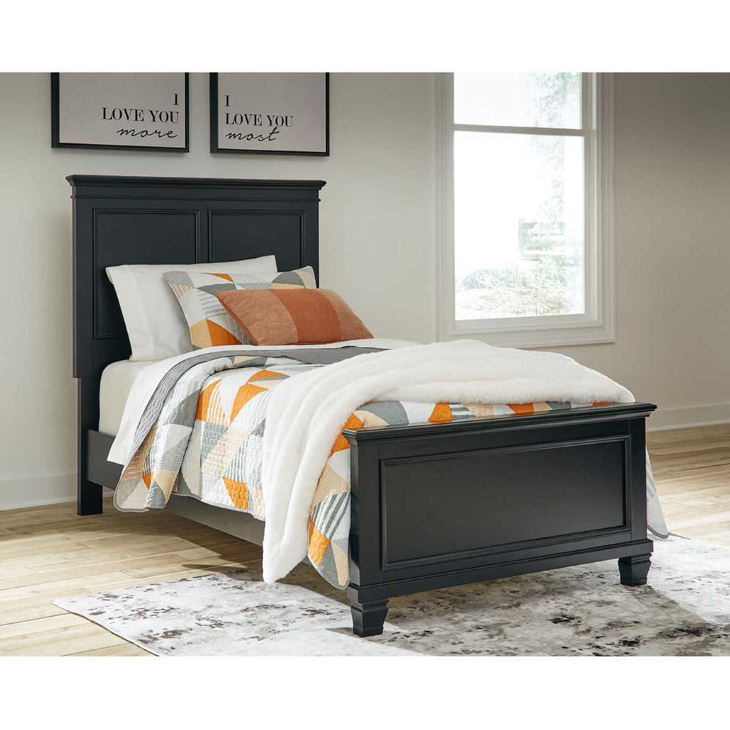 Lanolee 6 Piece Panel Bedroom - Black