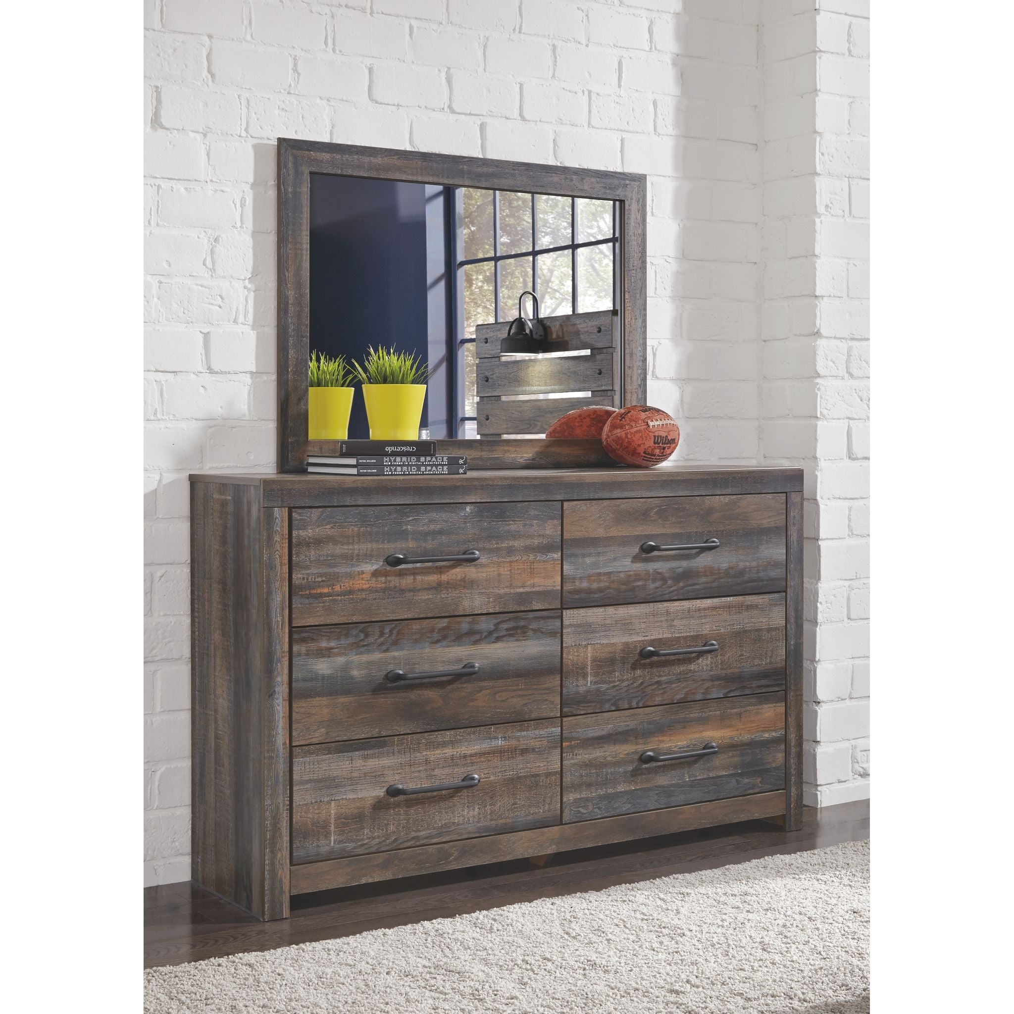 Drystan 5 Piece King Storage Bedroom - Multi