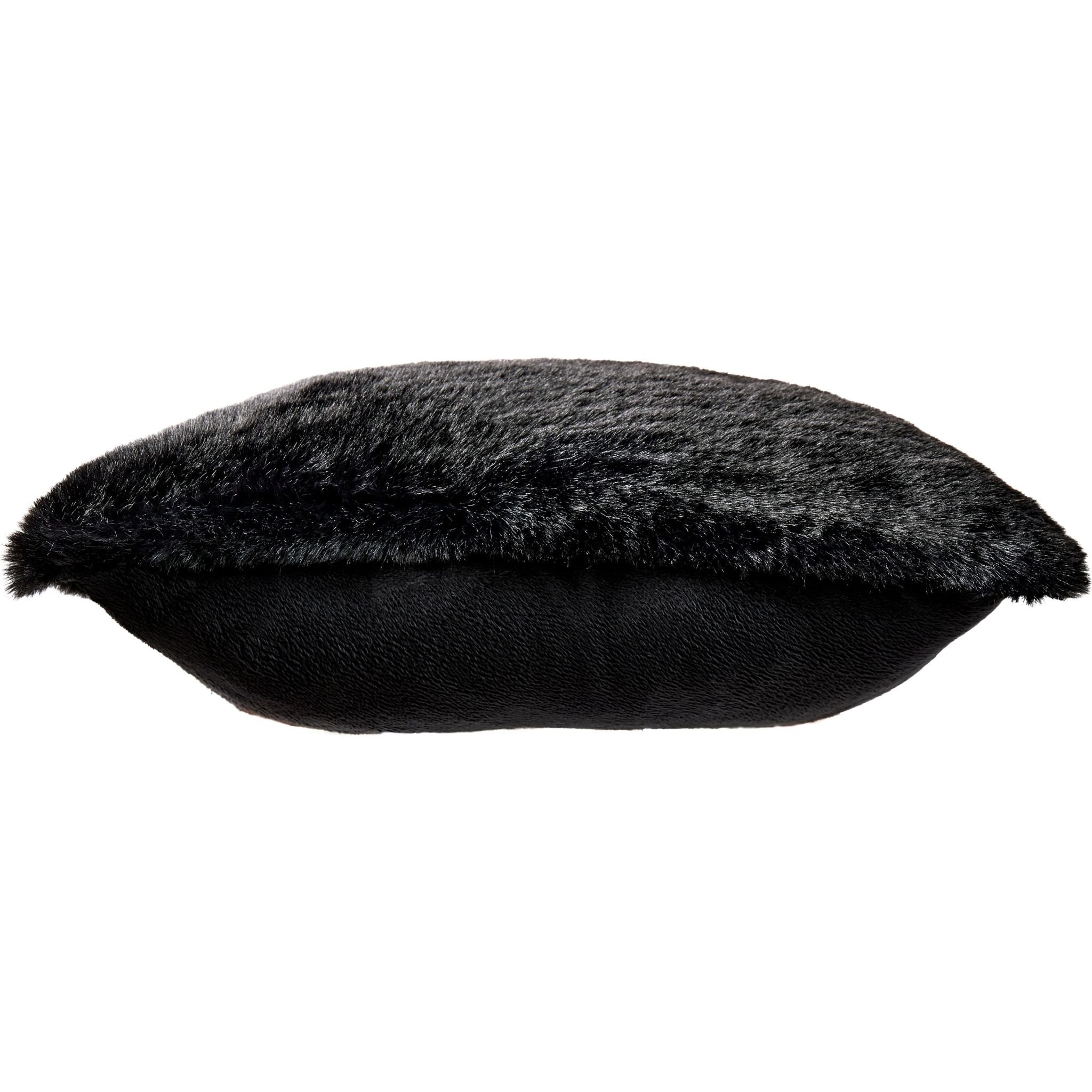 Gariland Accent Pillow