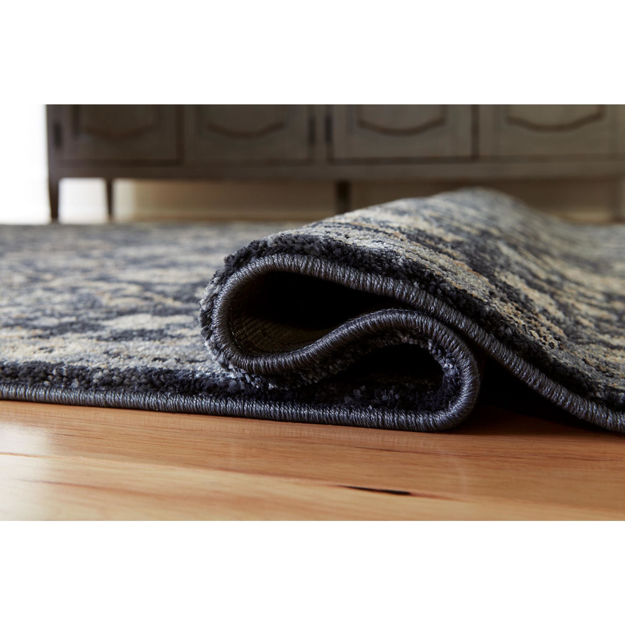 Hilcott Area Rug - 8'x10'