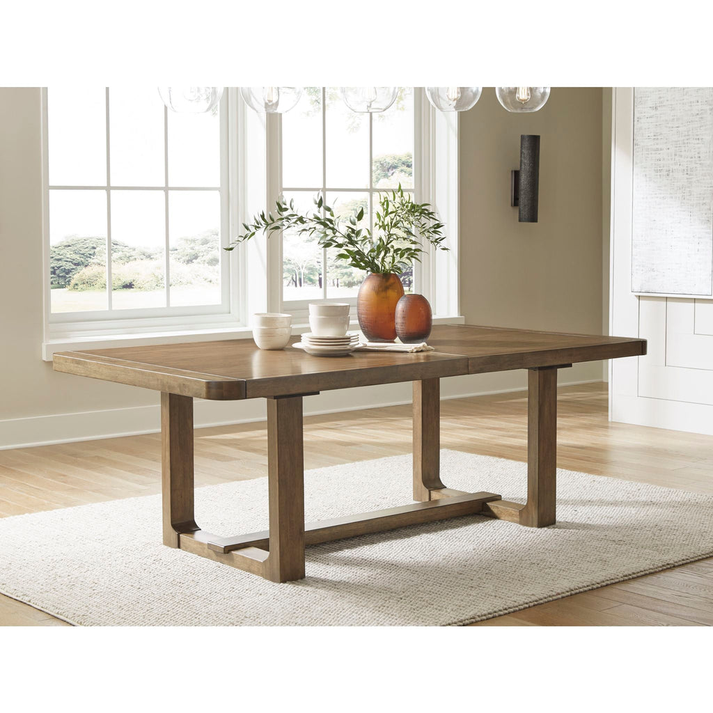 Cabalynn Dining Set