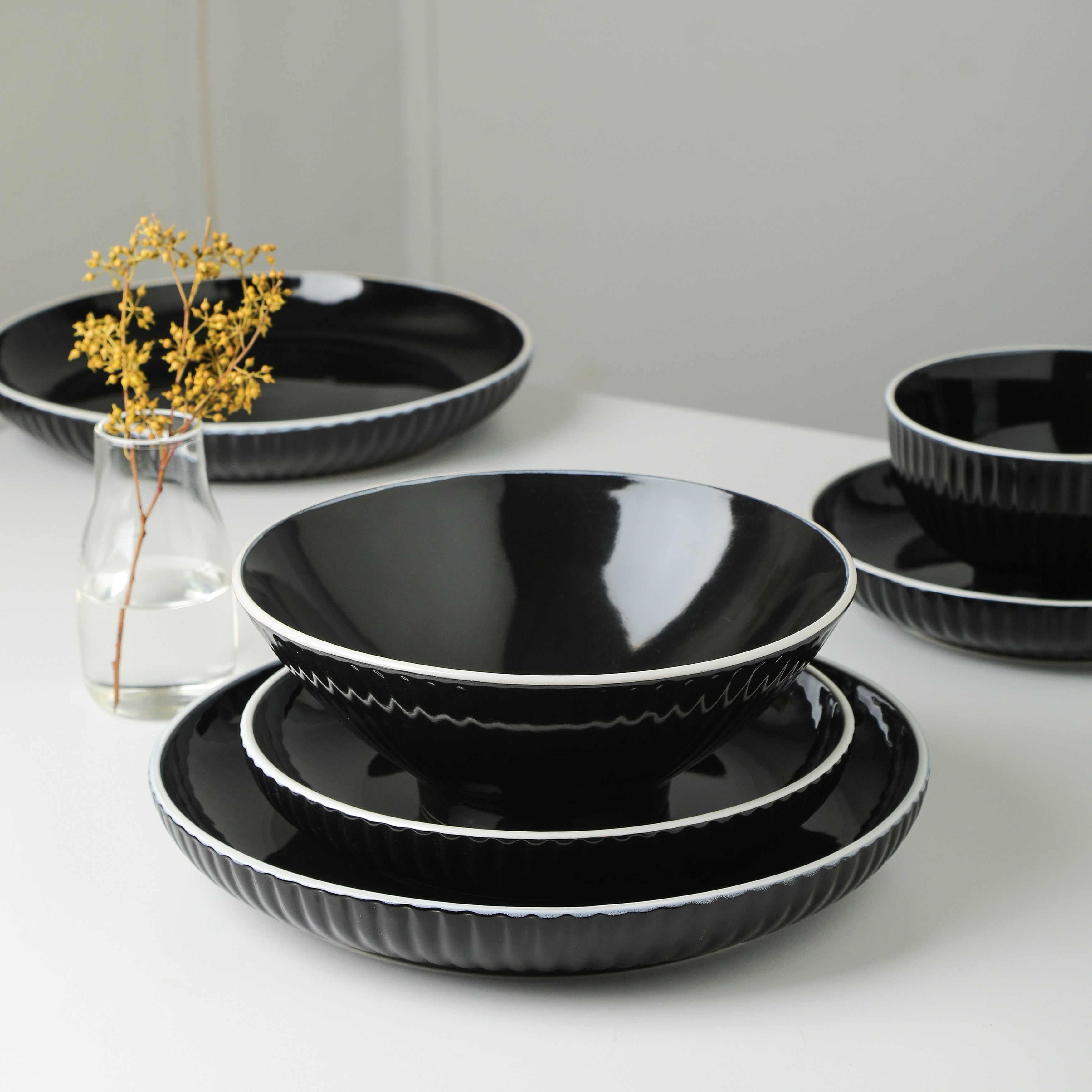 Christian Siriano Lustra Stoneware Dinnerware Set